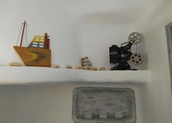 Alea Milos * Milos Island