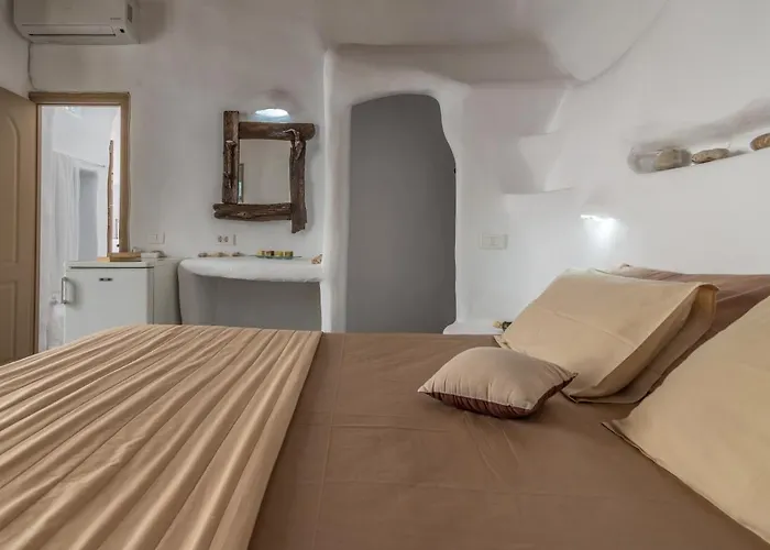 Alea Milos Penzion Milos Island