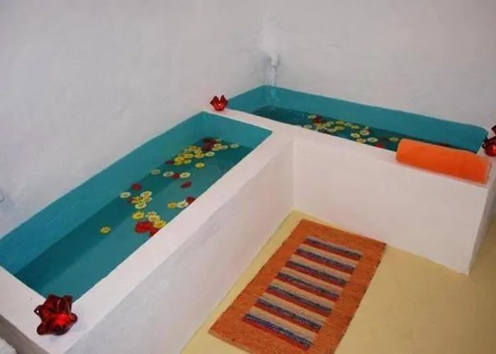 Alea Milos * Milos Island