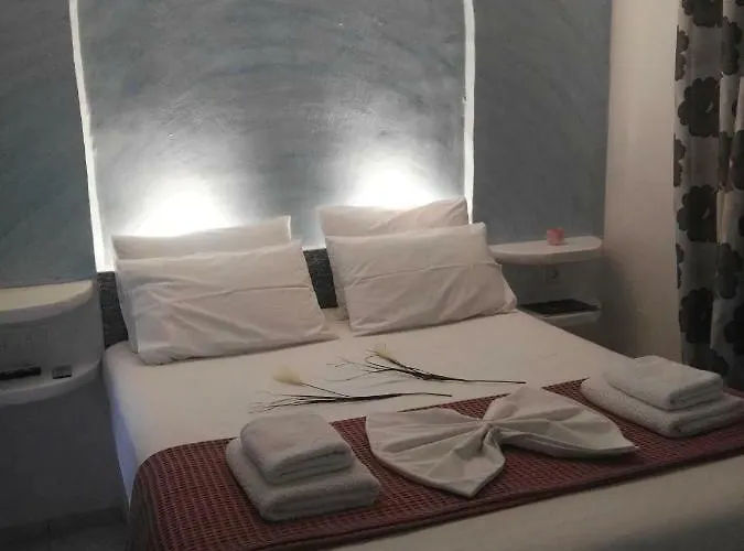 Alea Milos * Milos Island