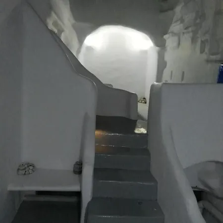 Πανσιόν Alea Milos *