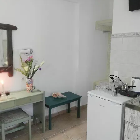 Πανσιόν Alea Milos