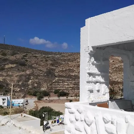 Alea Milos Πανσιόν Milos Island