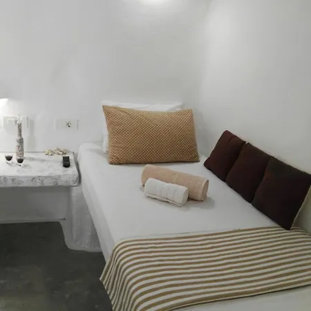 Πανσιόν Alea Milos